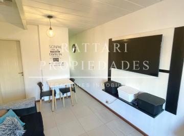 Casa de 2 ambientes, La Matanza · Venta Dúplex 2 Ambientes y Medio con Cochera y Patio - Ramos Mejía