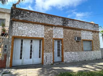 Casa de 3 ambientes, La Matanza · Casa 3 Amb S/lote 10 X 37,28 en San Justo (Bº Arca)
