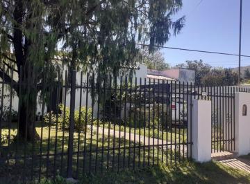 Casa · 89m² · 2 Ambientes · 1 Cochera · Venta Casa 2 Dorm. - Huerta Grande, Cordoba