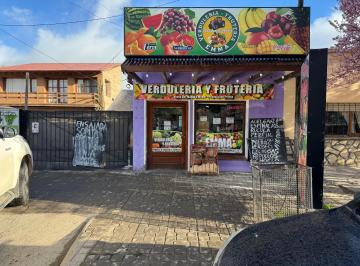 Local comercial de 3 ambientes, Esquel · Propiedad Apta Para Inversionista.
