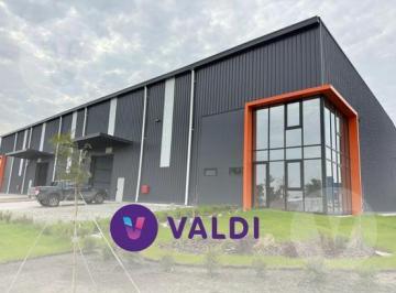 Bodega-Galpón · 1300m² · Galpón en Alquiloer