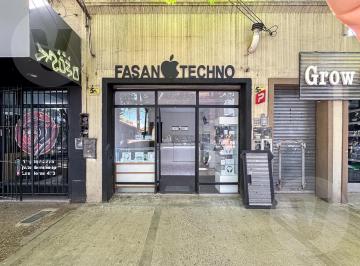 Local comercial · 271m² · Local en Venta - Monte Grande, Las Heras Al 400