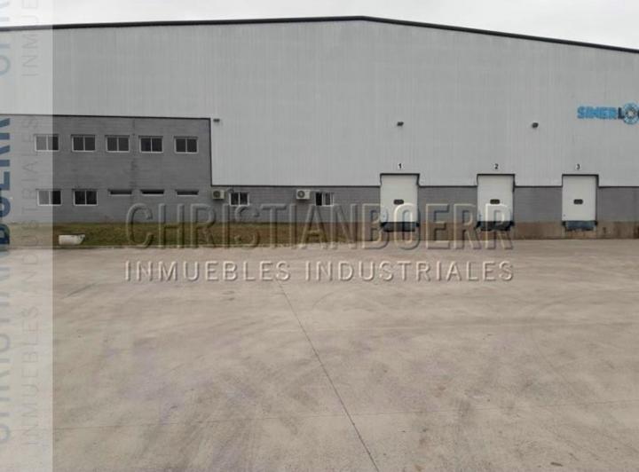 Bodega-Galpón · 5895m² · 2 Ambientes