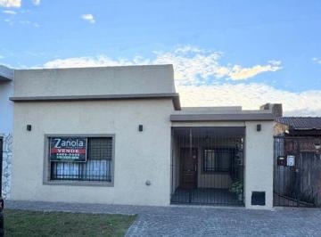 Casa de 3 ambientes, Morón · Casa de 113 m² en Venta en Morón