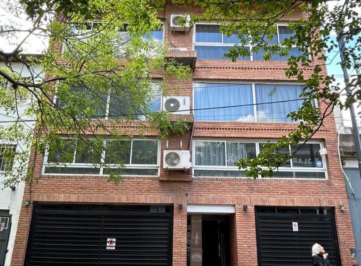 Desarrollo vertical , Belgrano · Edificio en Block