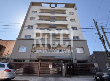 Departamento · 71m² · 3 Ambientes · 1 Cochera · Departamento Tres Ambientes en Venta en Berazategui Centro