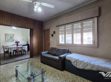 PH · 134m² · 4 Ambientes · En Venta PH 4 Amb. Frente, Patio y Terraza. V. Martelli