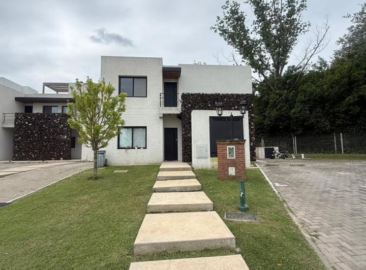 Departamento · 76m² · 3 Ambientes · 2 Cocheras