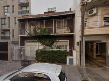 Casa de 5 ambientes, La Matanza · Chalet Sobre Lote 8.66 X 34.94. Ideal Inversores.