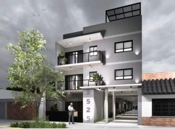 Departamento de 1 ambiente, Lanús · Departamento Monoambiente con Patio en Pozo