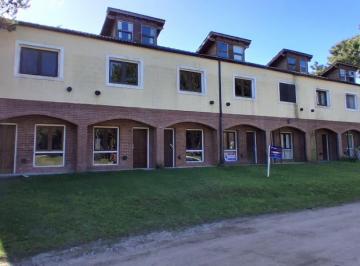Casa · 85m² · 4 Ambientes · Triplex en Pinamar en Inmejorable Ubicacion
