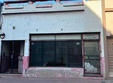 Local comercial · 227m² · 4 Ambientes · Local en Centro
