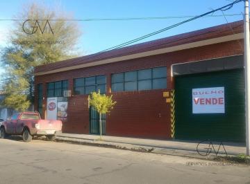 Local comercial · 714m² · Local/deposito en Alquiler