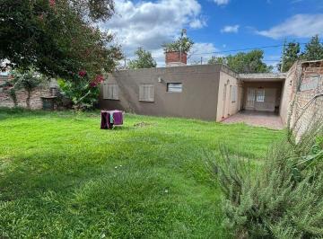 Casa de 14 ambientes, Córdoba · Apto Credito! Se Vende Casa en Urca!