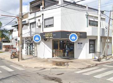 PH en Alquiler de 3 ambientes Morón · PH en Alquiler en Morón Todos Los Servicios con Balcón Patio y Terraza