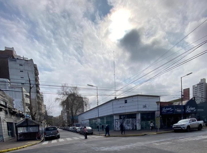 Local comercial · 336m²