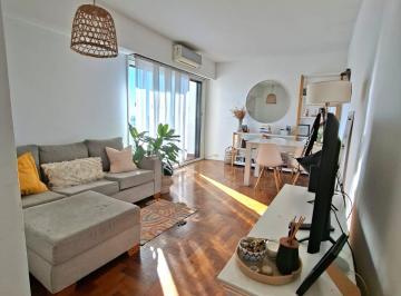 Departamento de 2 ambientes, San Isidro · Hermos Departamento 2 Amb. con Cochera. Vista Abierta!
