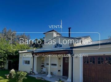 Casa · 137m² · 3 Ambientes · 2 Cocheras · Venta Casa 3 Ambientes Las Lomadas Apta Credito
