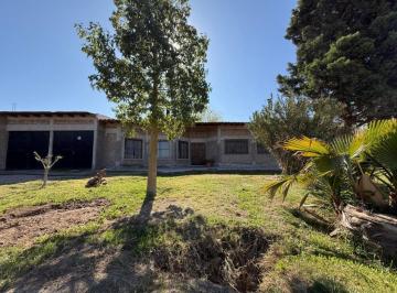 Bodega-Galpón , Las Heras · Veta de Galpón con Amplio Terreno - Zona Industrial Mendoza