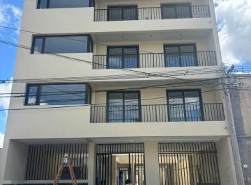 Frente del edificio · Departamentos en Venta