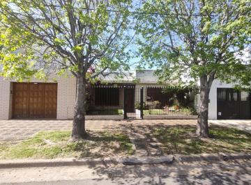 Casa de 4 ambientes, La Matanza · Casa 4 Ambientes en Venta - Zona Residencial Ramos Mejia