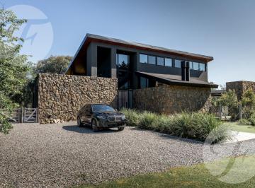 Casa · 356m² · 5 Ambientes · 1 Cochera · La Propiedad Más Exclusiva de La Ciudad en Barrio Cerrado - Apart Club San Pedro - Apto Crédito