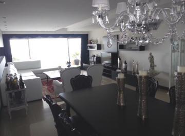 Departamento · 270m² · 4 Ambientes · 2 Cocheras · Departamento en Playa Brava