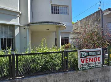 PH · 340m² · 4 Ambientes · 1 Cochera · PH Planta Baja Casa