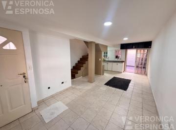 PH · 62m² · 3 Ambientes · 1 Cochera · PH de Tres Ambientes en Moron Sur, con Cochera
