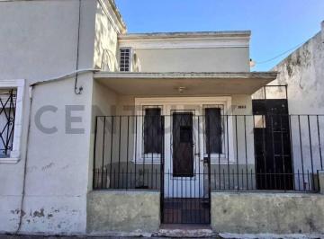 Casa · 86m² · 3 Ambientes · Casa en Venta 2 Dorm. en Berisso