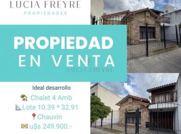 Casa · 160m² · 4 Ambientes · 1 Cochera · Chalet - Apto Desarrollo