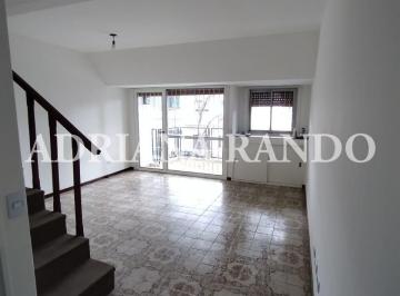 PH de 3 ambientes, Villa del Parque · PH de 3 Ambientes Al Frente Tipo Duplex con Balcón Primer Piso por Escalera