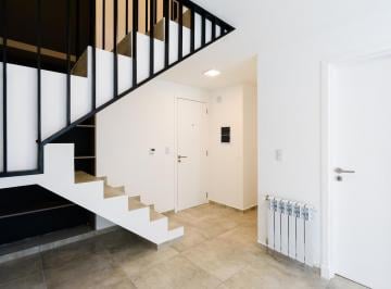 Departamento · 69m² · 3 Ambientes · Venta - Duplex - 1 y 2 Dorm. - B° Centro