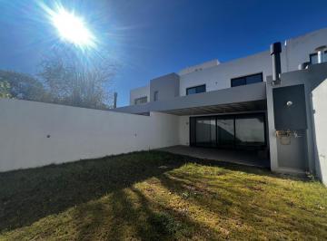 Foto · Se Vende Duplex de Categoria Greenville II