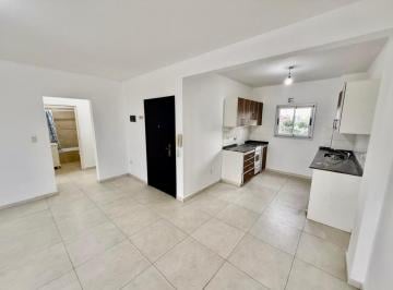 general-san-martin-san-martin-centro-venta-departamento-2-ambientes · Depto en Venta - 2 Amb con Balcón - San Martín