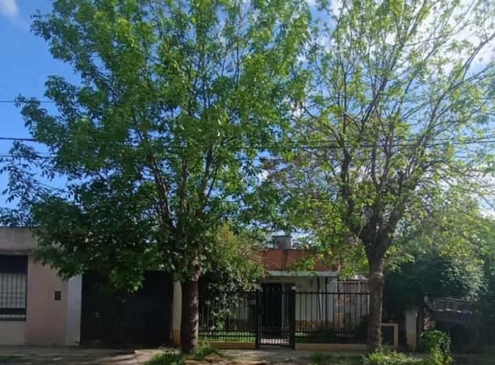 Casa · 166m² · 3 Ambientes · 1 Cochera