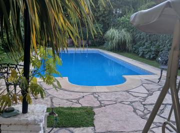Casa de 5 ambientes, Mar del Plata · Chalet 5 Amb. con Piscina La Florida