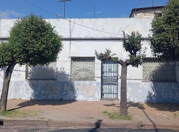 Casa · 103m² · 3 Ambientes · 1 Cochera · Venta Vivienda Multifamiliar Excelente Oportunidad