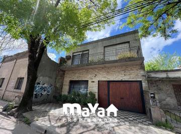 Casa · 142m² · 4 Ambientes · 1 Cochera · Casa en Venta Zárate