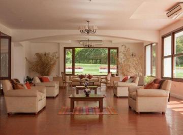 Casa · 1500ha · 17 Dormitorios · Venta de Hotel en San Lorenzo, Salta