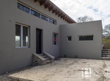 Casa · 81m² · 3 Ambientes · 1 Cochera · Casa a Estrenar en Venta en La Misión, Vaqueros, Salta
