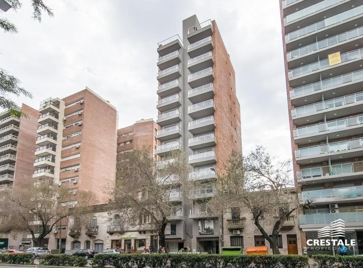 Desarrollo vertical · Pellegrini 2600