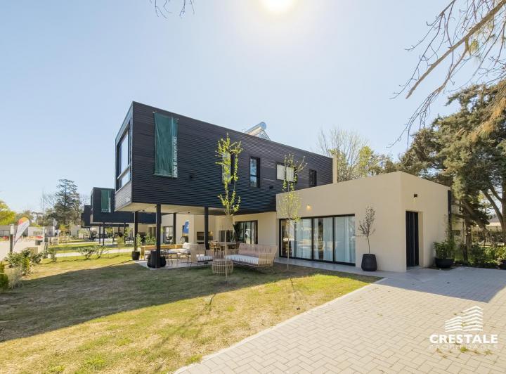 Desarrollo vertical · Condo Funes. Catamarca 1140