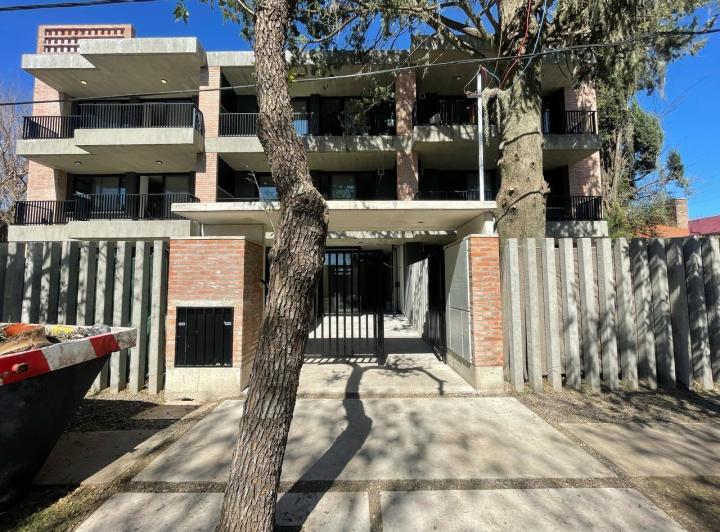 Desarrollo vertical · Sarmiento 1869 - Funes