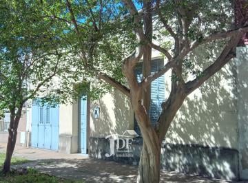 Casa de 5 ambientes, Ciudad de Santa Fe · Casa