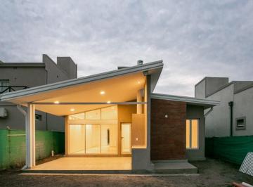 Casa · 96m² · 5 Ambientes · Venta Casa Alto del Cevil 1 - Apta Credito