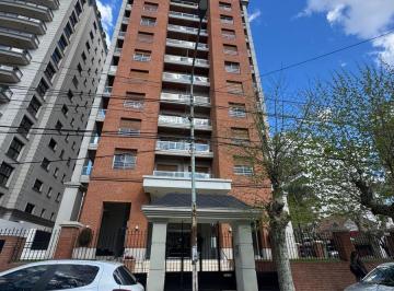 Departamento · 160m² · 4 Ambientes · 1 Cochera · Departamento 4 Ambientes con Cochera en Venta - Quilmes Centro
