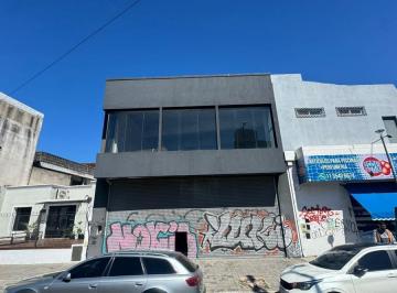 Local comercial · 600m² · Local en 3 Plantas de 600 m² a Estrenar - Venta y Alquiler - Berazategui