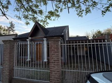 Casa · 172m² · 7 Ambientes · 3 Cocheras · Casa en Manuel B Gonnet