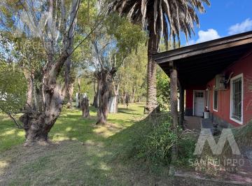 Campo · 224m² · 3 Ambientes · 2 Cocheras · Casa Quinta / Chacra de 2 Hectáreas en Venta con Pileta en Ranchos - Alegre